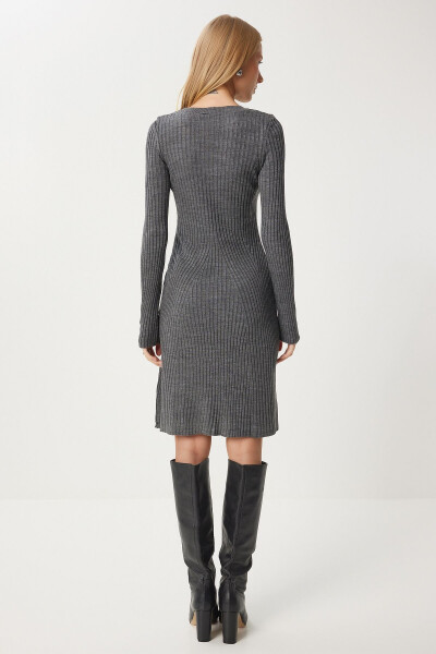 Woman Gray Bicycle Collar Ribbed Knitted Dress MX001 - 6