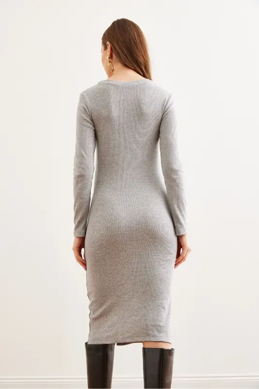 Woman Gray Button Detailed Slit Midi Stretch Dress - 6