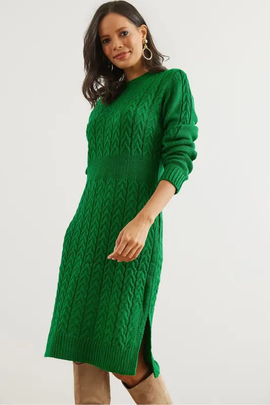 Woman Green Belted Slit Braided Knit Mini Dress - OLALOOK