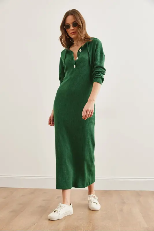 Woman Green Buttoned Hooded Oversize Ribbed Maxi - 3
