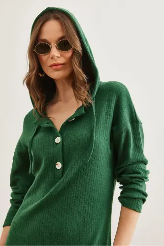 Woman Green Buttoned Hooded Oversize Ribbed Maxi - 6