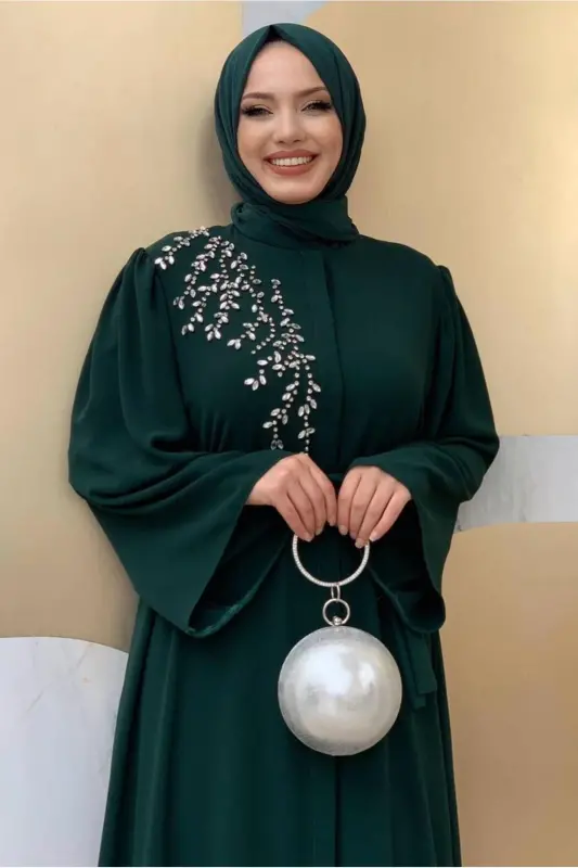 WOMAN GREEN (EMERALD) STONE EMBROIDERED FERACE T 5087-GREEN (EMERALD) - TRENDTESETTÜR