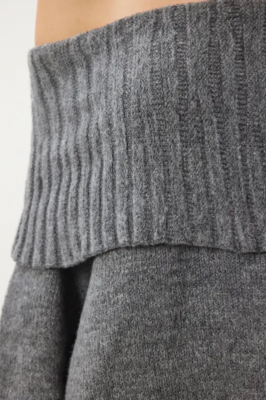 Woman Grey Madonna Collar Knit Sweater MT00156-Grey - 5