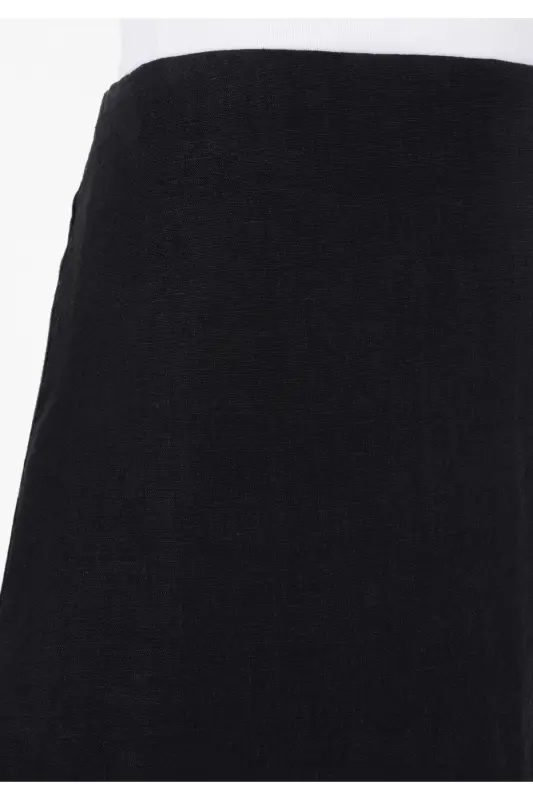 Woman in a black skirt - 5