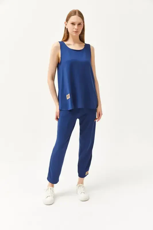 Woman Indigo Sleeveless Relaxed Blouse Bottom Top Crystal T - 6