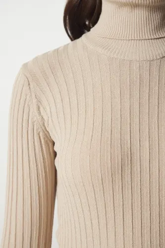 Woman Latte Fisherman Collar Ribbed Basic Sweater bv00095-Latte - 4