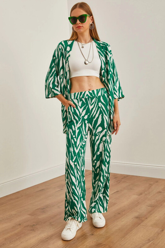 Woman Leaf Green Top Kimono Bottom Pocketed Pants T - 10