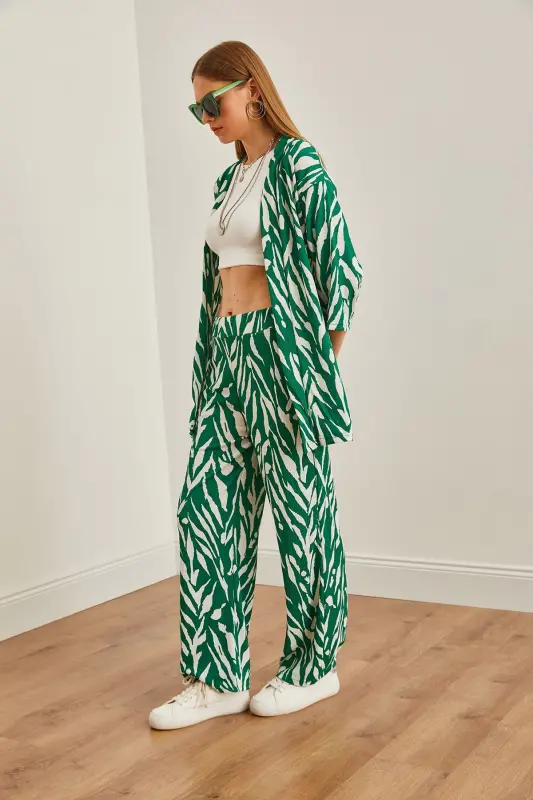 Woman Leaf Green Top Kimono Bottom Pocketed Pants T - 13