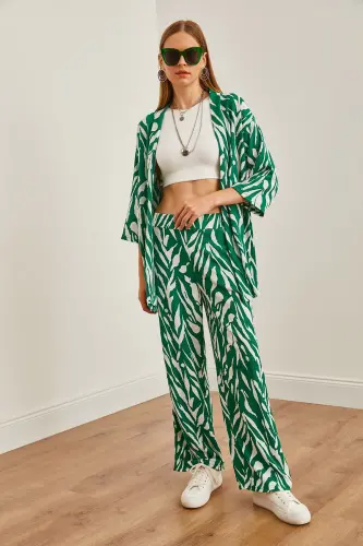 Woman Leaf Green Top Kimono Bottom Pocketed Pants T - 15