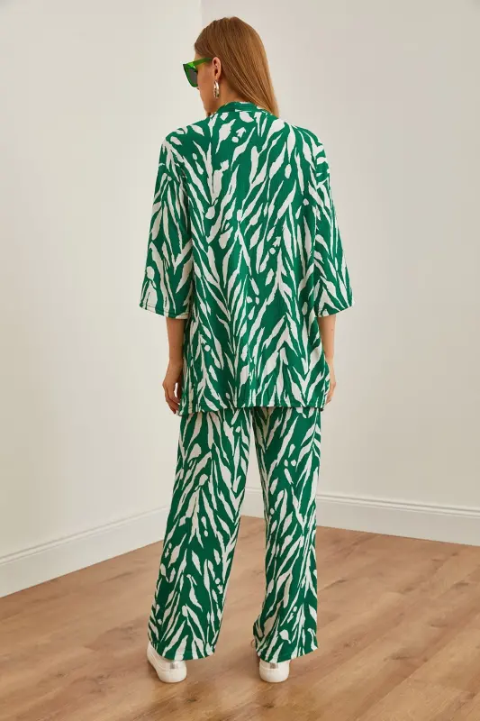 Woman Leaf Green Top Kimono Bottom Pocketed Pants T - 17