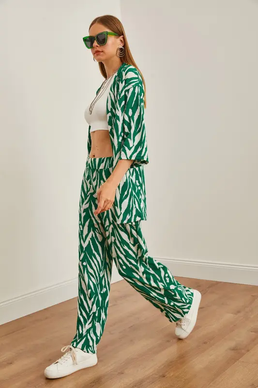 Woman Leaf Green Top Kimono Bottom Pocketed Pants T - 7