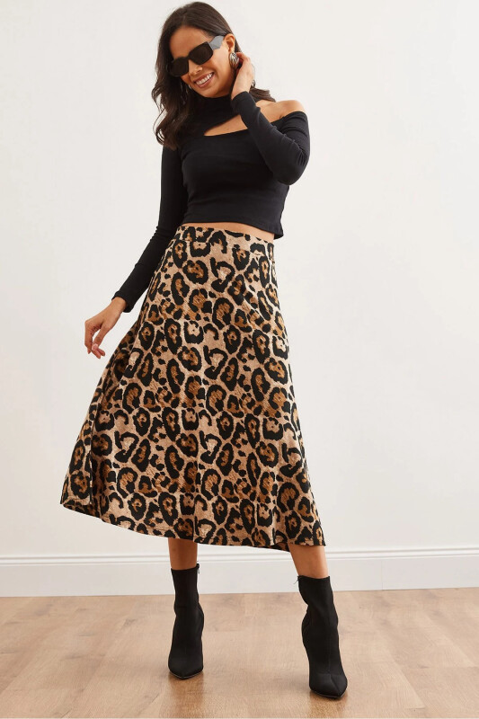 Woman Leopard Stone Waist Elastic Suede Textured Bell Skirt - 1