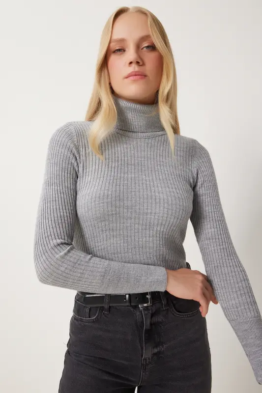 Woman Light Gray Turtleneck Ribbed Lycra Sweater DD01007-Light Gray - 2