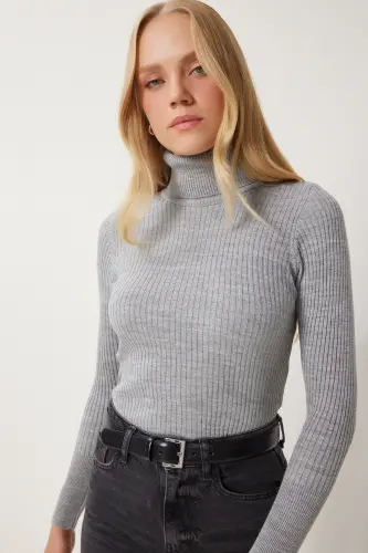 Woman Light Gray Turtleneck Ribbed Lycra Sweater DD01007-Light Gray - 3