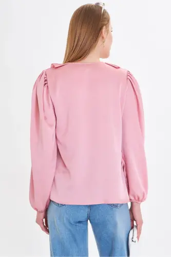 Woman Light Pink Ruffled Collar Shirred Shoulder Elasticated Sleeve Cotton Sateen Blouse ARM-22K001059-Light Pink - 5