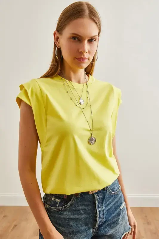 Woman Light Yellow Arm Detailed Cotton T-Shirt TSH-19000 - OLALOOK