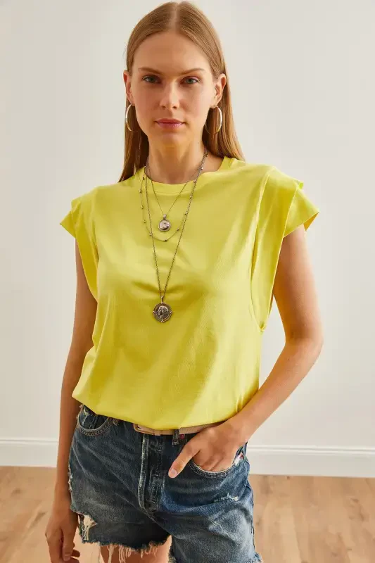 Woman Light Yellow Arm Detailed Cotton T-Shirt TSH-19000 - 3
