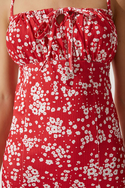 Woman Live White Red Floral Slit Summer - 3