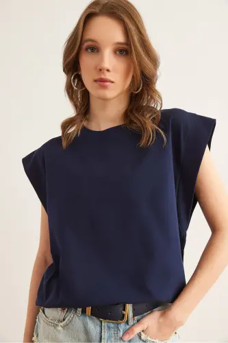 Woman Navy Blue Armpit Detailed Bat T-Shirt T 