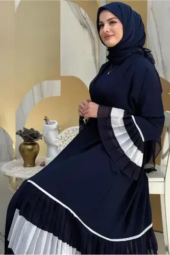 WOMAN NAVY BLUE (NAVY-ECRU) PLEATED DETAILED FLOUNCED ABAYA T 4547-NAVY BLUE (NAVY - 4