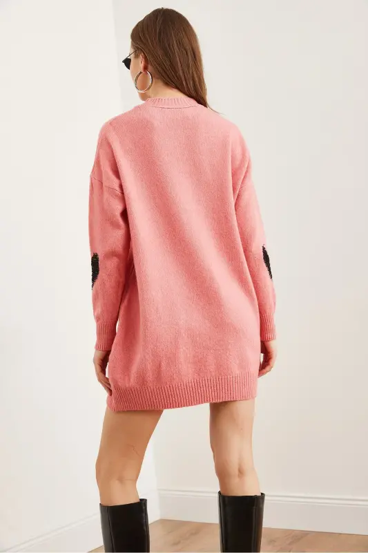 Woman Pink Heart Detailed Soft Textured Knitted Tunic - 6