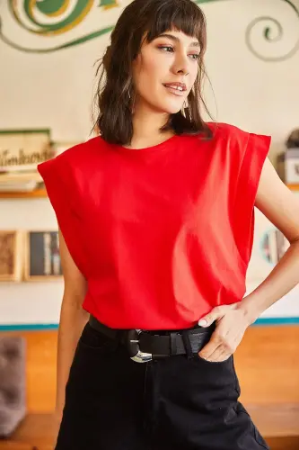 Woman Red Armpit Detail Bat T-Shirt TS 