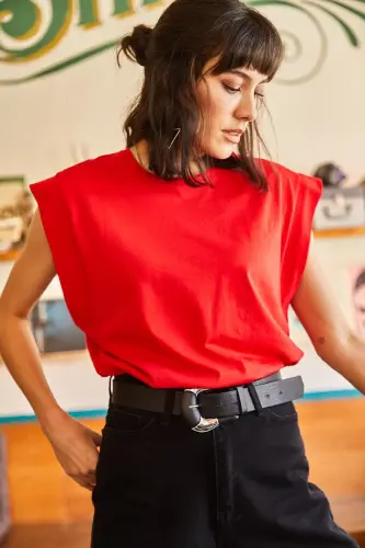 Woman Red Armpit Detail Bat T-Shirt TS - 3