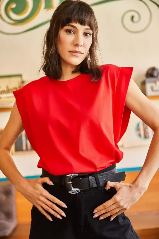 Woman Red Armpit Detail Bat T-Shirt TS - 4