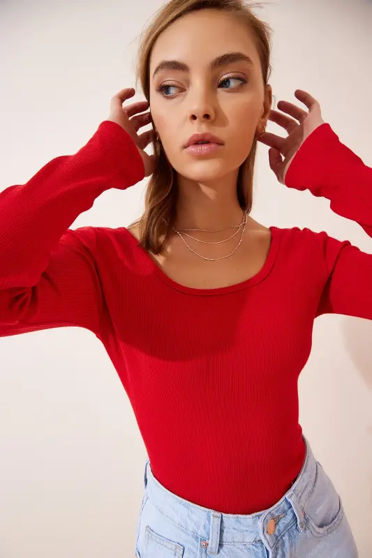Woman Red U Neck Ribbed Knit Blouse GT00212-Red - HAPPINESS İSTANBUL