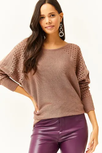 Woman Rosewater Openwork Batwing Oversize Knit Sweater-Rosewater 