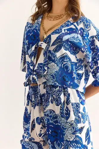 Woman Shawl Navy Top Blouse Bottom Pocketed Shorts Woven - 6