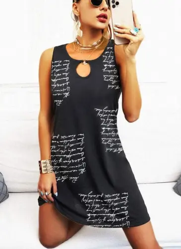 Woman Sleeveless Ring Detail Letter Pattern Micro Dress - 4