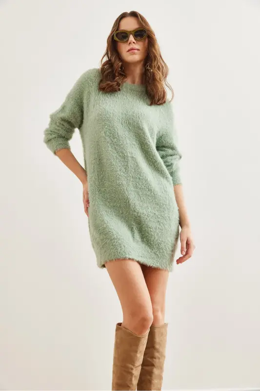 Woman Teal Crew Neck Soft Touch Sweater - 4