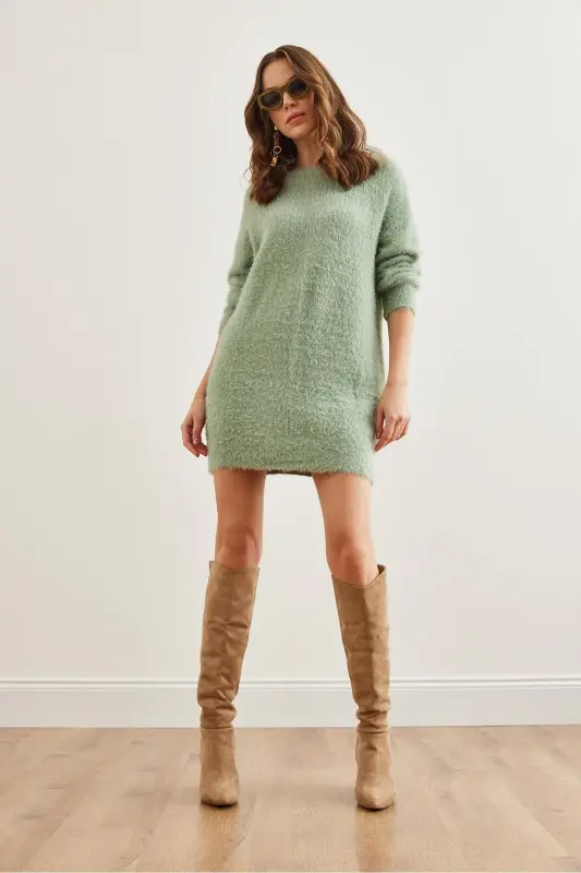 Woman Teal Crew Neck Soft Touch Sweater - 5