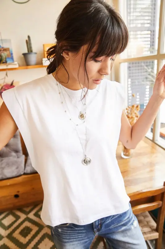 Woman White Armpit Patchwork Bat T-shirt TSH - 4