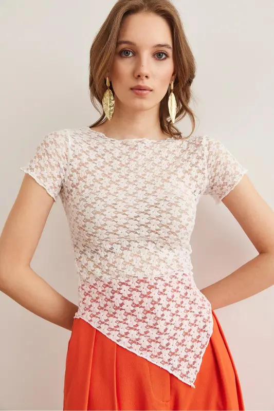 Woman White Bottom Asymmetric Lace Blouse BLZ-1900288 - 5