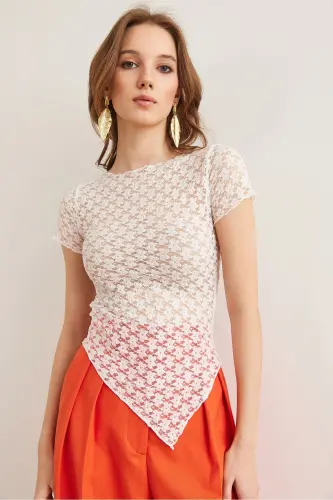Woman White Bottom Asymmetric Lace Blouse BLZ-1900288 - 6