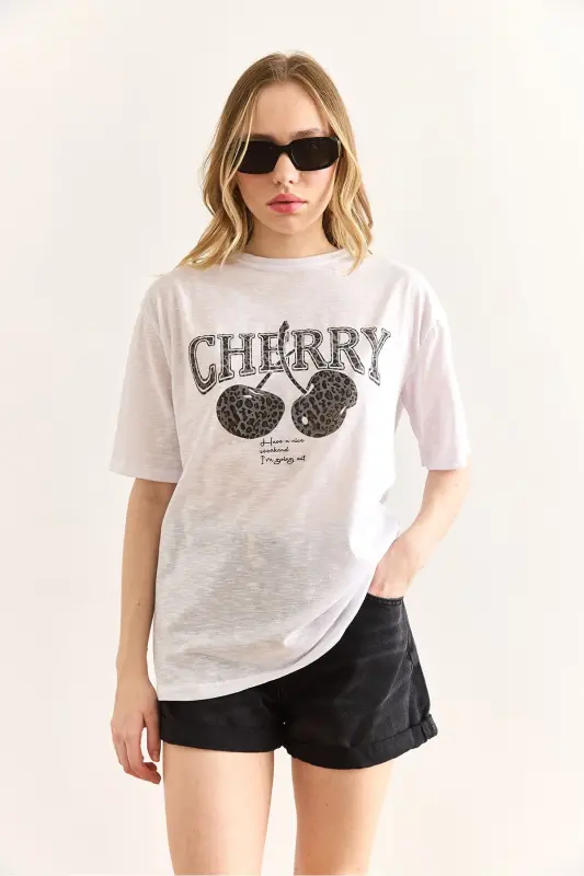 Woman White Cherry Printed Flamed T-Shirt TSH-190009 - 2