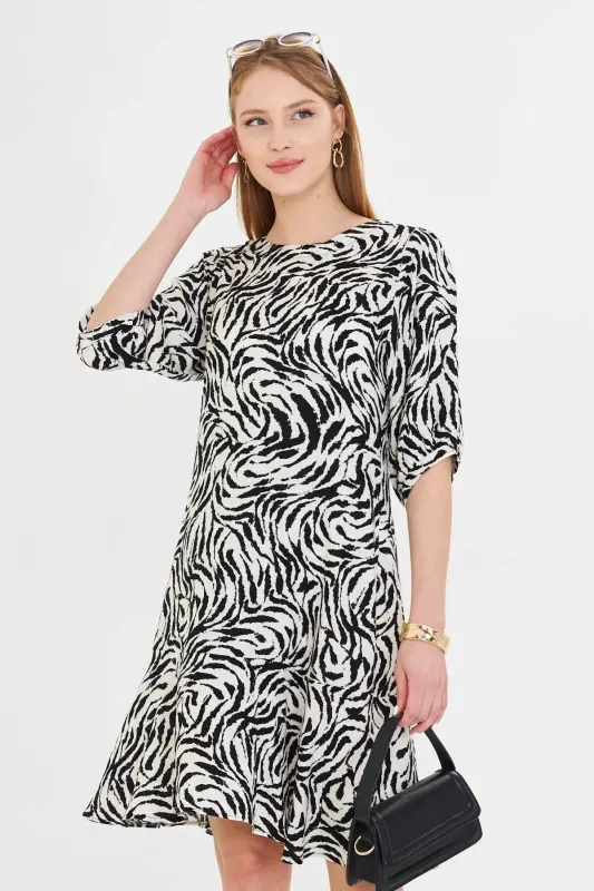 Woman White Crew Neck Three Quarter Sleeve Skirt Ruffled Dress - ARMONIKA