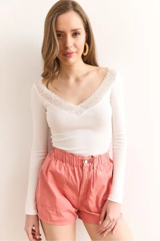 Woman White Deep V Neck Lace Detailed Flexible Cotton - 4