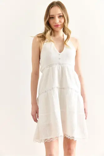 Woman White Guipure Lace Detailed Halter Neck Muslin - 3