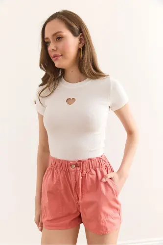 Woman White Heart Neckline Thin Ribbed Crop Blouse - 4