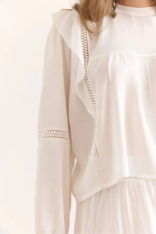 Woman White Lace Detailed Viscose Blouse BLZ-19002945 - 7
