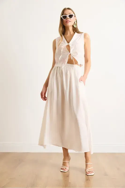Woman White Modal Top Embroidered Vest Bottom Pockets Flared - 4