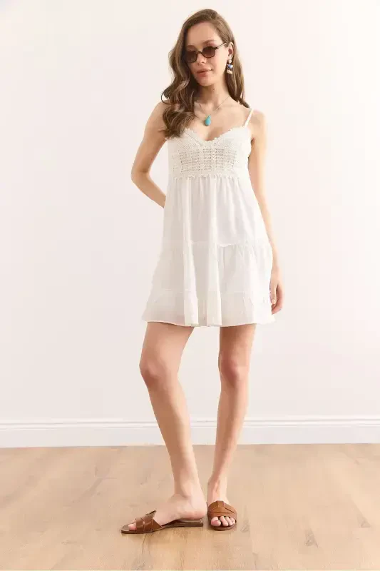 Woman White Strap Adjustable Lined Mini Dress - 2