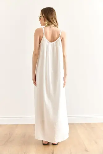 Woman White Strap Adjustable Lined Oversize Dress - 5