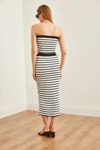 Woman White Top Strapless Blouse Bottom Skirt Knitted Suit - 5