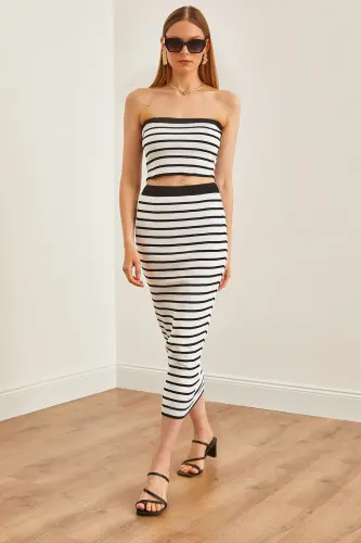 Woman White Top Strapless Blouse Bottom Skirt Knitted Suit - 1