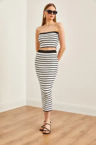 Woman White Top Strapless Blouse Bottom Skirt Knitted Suit - OLALOOK (1)