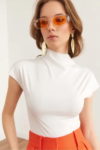 Woman White Turtleneck Batwing Crop Micro Blouse BLZ-19 - 1